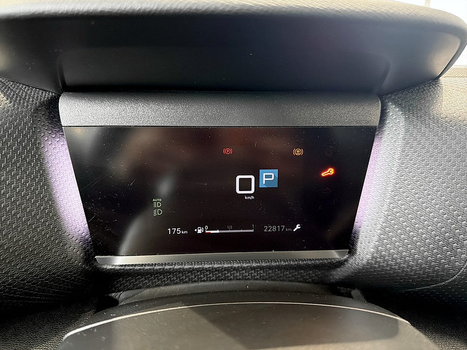 Bild på Citroën C4-X Shine 1.2 PT 130 Aut B-KAMERA NAVI