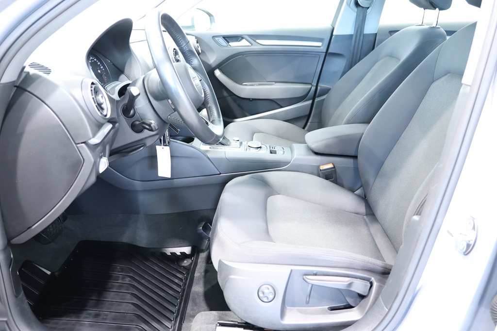 Audi A3 2019, bild 5/10