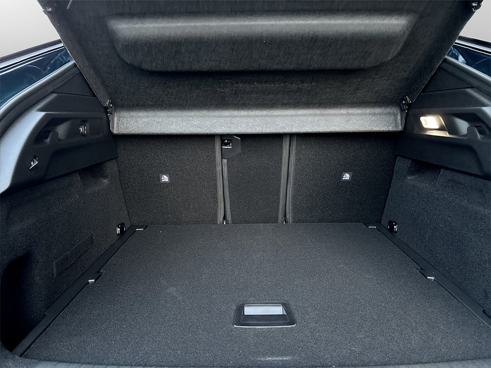 Bild på Peugeot 3008 Allure Hybrid 136hk Aut - DEMO