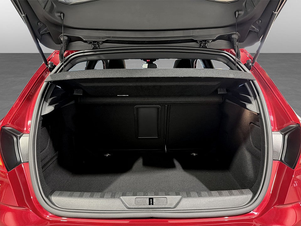 Bild på Peugeot 308 5D GT-Line 1.2 PT 130hk Aut PANO P-SENSORER