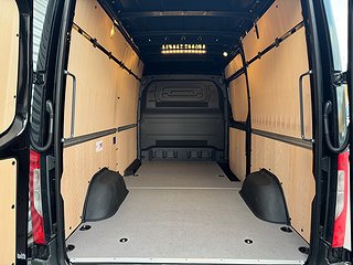 Transportbil - Skåp Mercedes-Benz Sprinter 19 av 21