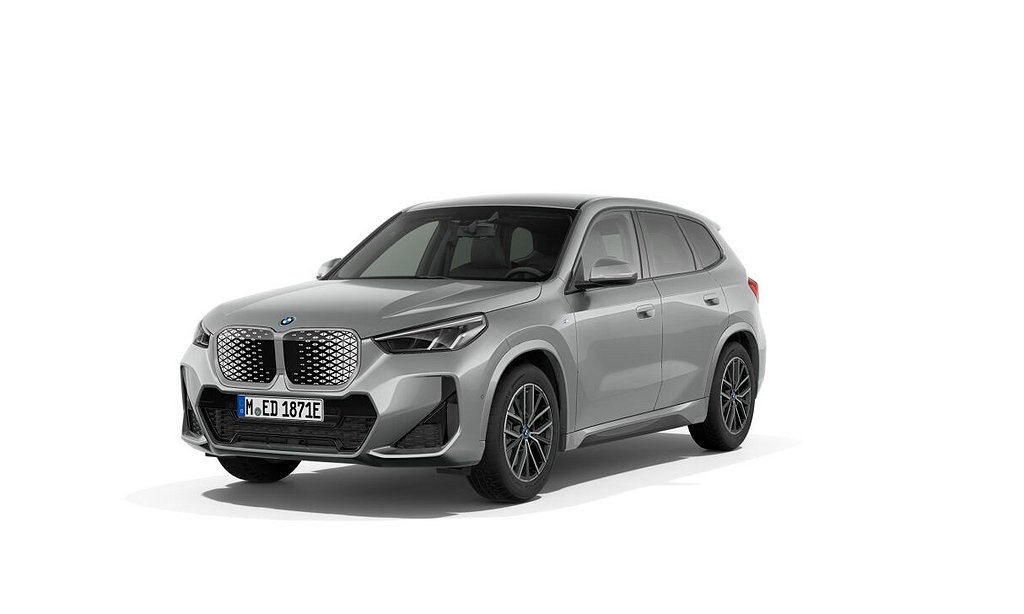 BMW iX1 eDrive20/ M Sport / Dragkrok / LEASING / 0:- kontant