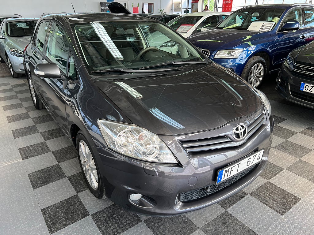 Toyota Auris 5-dörrar 1.6 Valvematic Plus