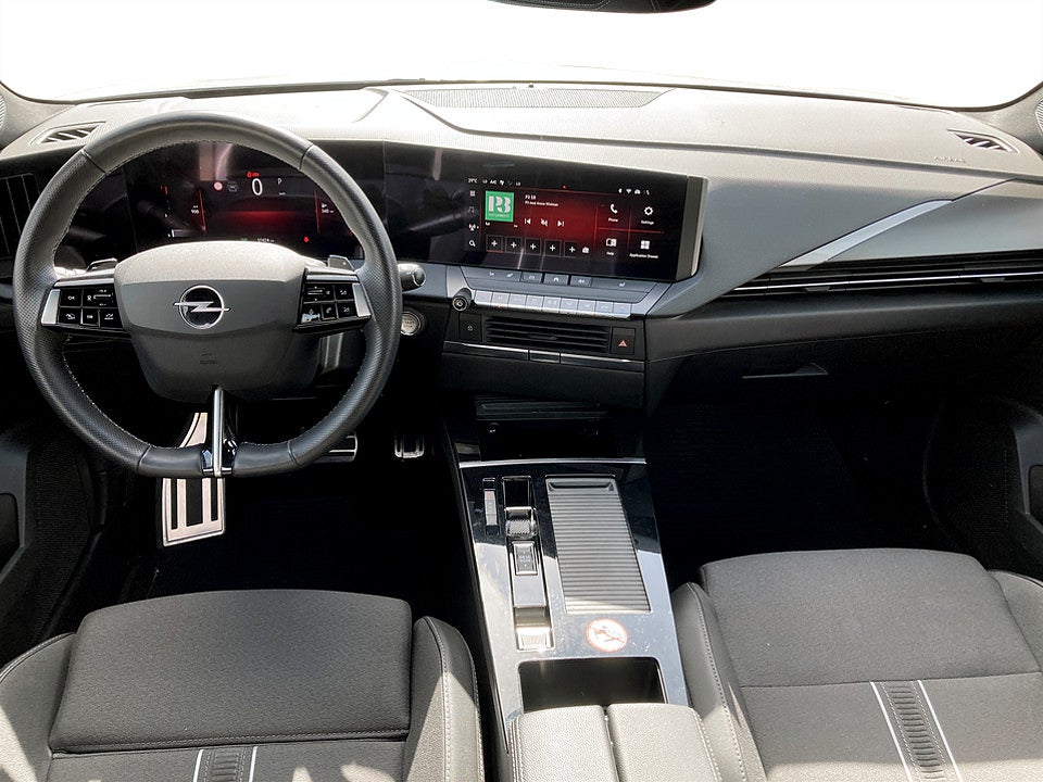 Bild på Opel Astra ST GS 1.2 PT 130hk Aut B-KAMERA CARPLAY