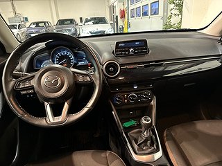 Mazda 2 1.5 SKYACTIV-G Mvärm Kamkedja Farthållare S/V-hjul