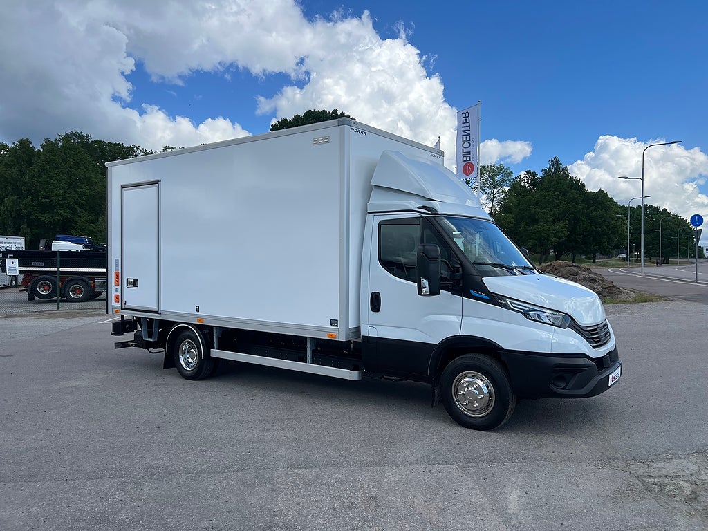 Iveco Daily 72C14E AirPro Skåpbil med Z-Lift, ELBIL