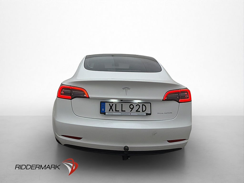 Tesla Model 3 Long Range AWD 440hk Värmepump Rattvärme Navi