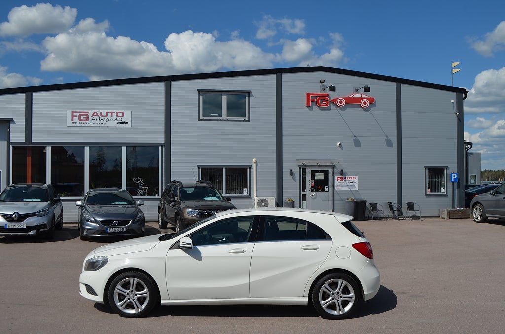 Mercedes-Benz A 180 CDI 7G-DCT 109 hk Urban Line M-Värmare Drag *3.45%*