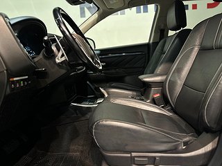 Mitsubishi Outlander PHEV Business 360° Pvärm Drag Skinn SoV