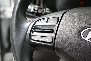 Halvkombi Hyundai i10 12 av 16