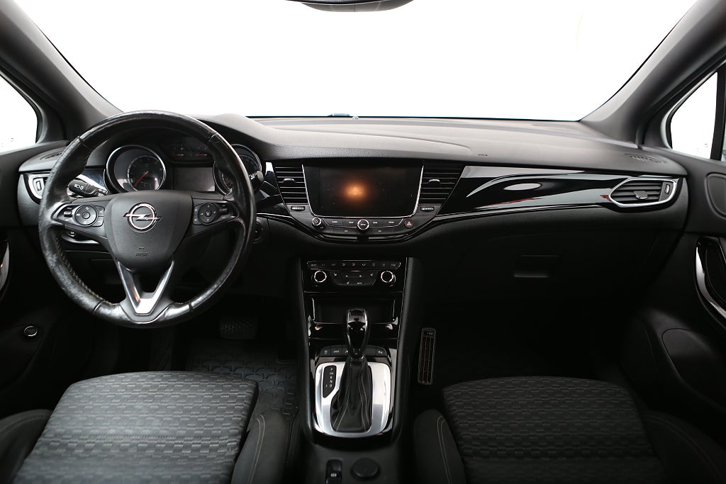 Opel Astra Sports Tourer + 200hk Dynamic Aut Kamera Drag 2019