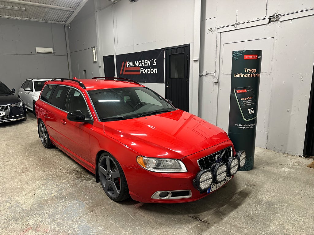 Volvo V70 2.4D Summum Bör ses!
