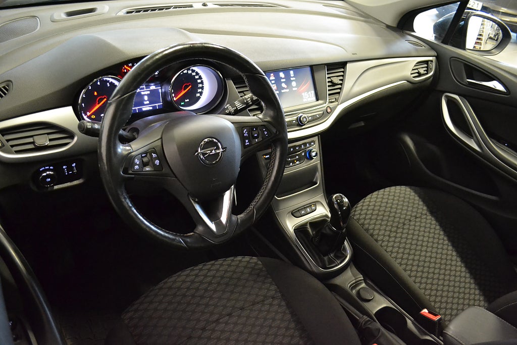 Opel Astra Sports Tourer 1.4 EDIT 125hk Enjoy Dragkrok P-Sensorer 2017