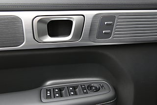 SUV Hyundai Santa Fe 17 av 28