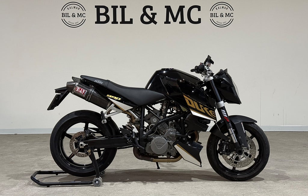 KTM Superduke 990 Yoshimura 0kr insats 