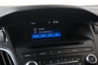 Halvkombi Ford Focus 14 av 17