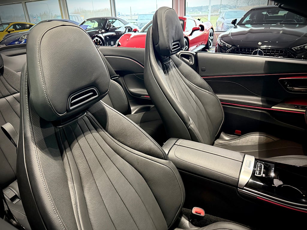 Mercedes-Benz CLE 300 4MATIC Cabriolet AMG Premium Plus Nightpackage - bild 5