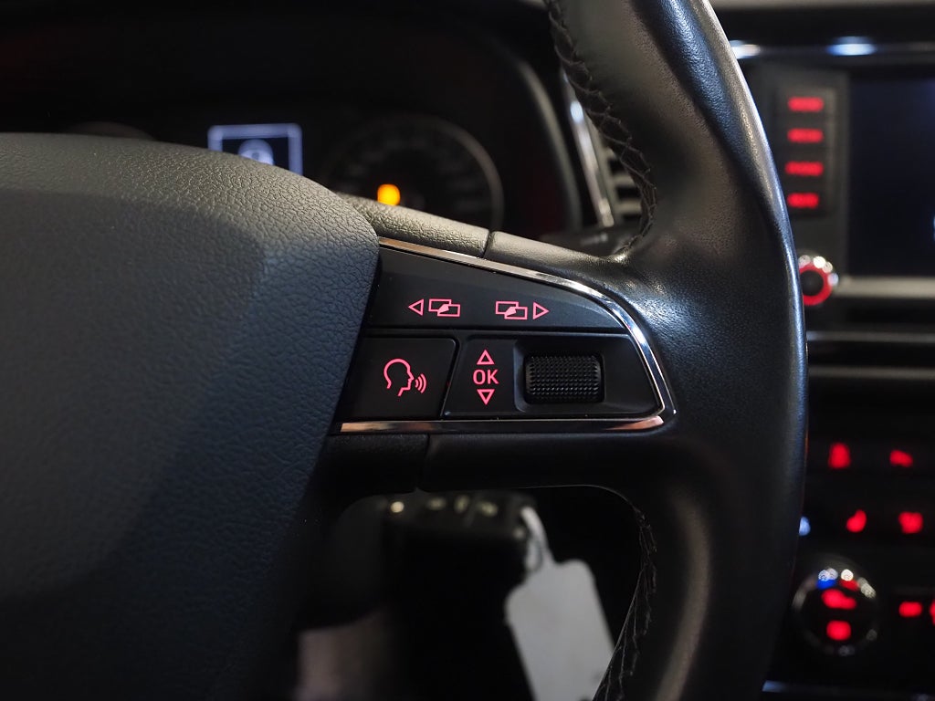 Seat Leon ST 1.2 TSI DSG 110hk  | Drag | Backkamera |
