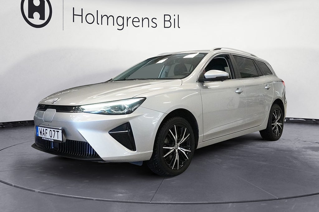 MG 5 61 kWh Luxury Long Range Navi CarPlay | Ränta 0,99%