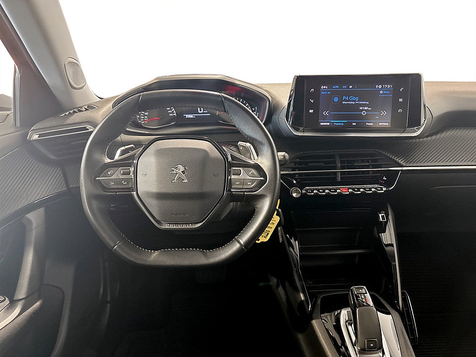 Bild på Peugeot 2008 Active 1.2 PT 130hk Aut MOTORVÄRMARE CARPLAY