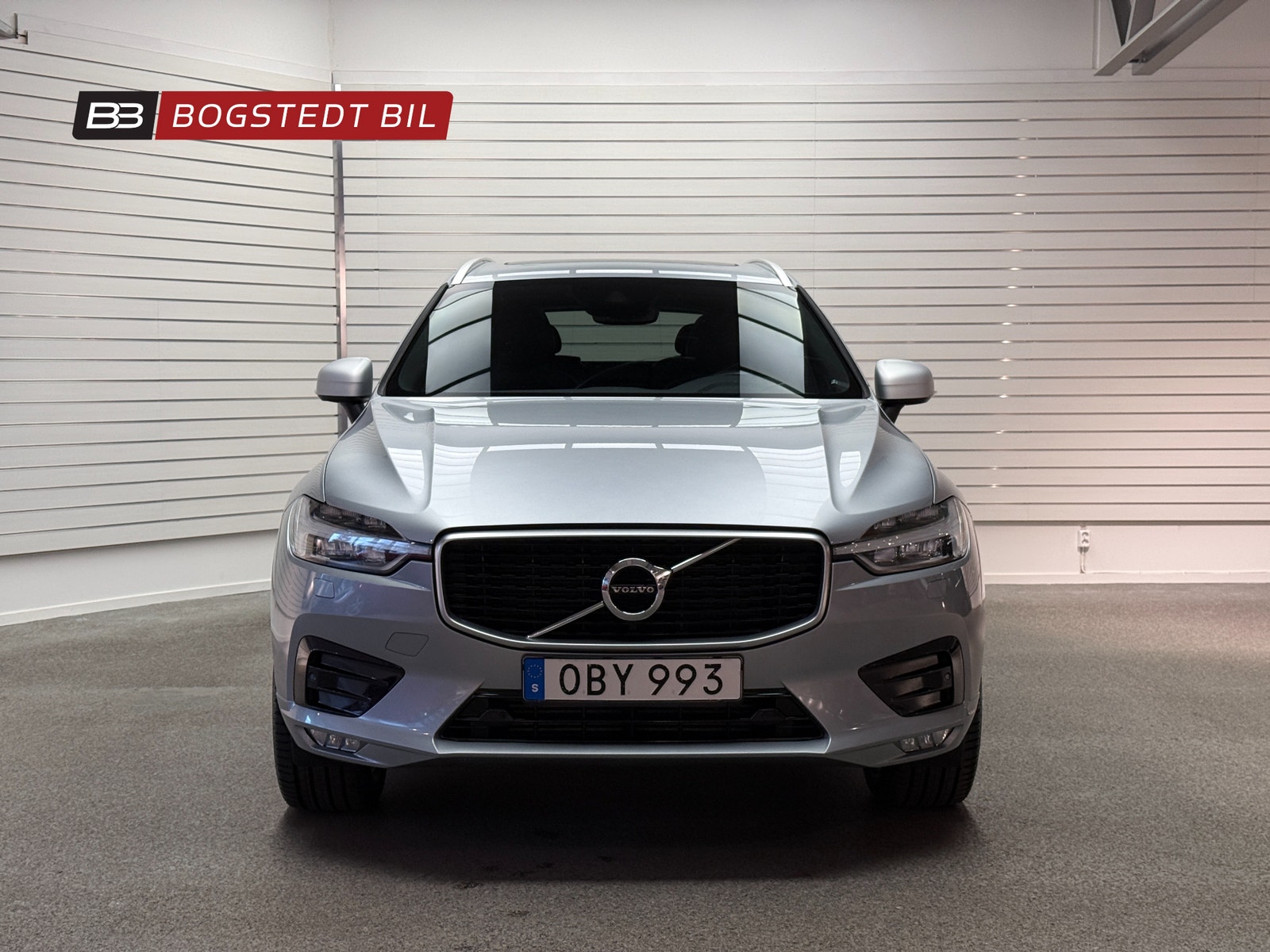 Volvo XC60 T5 AWD R-Design 254hk | Drag | Panorama | Klimatpaket 2018 - miniatyr 2