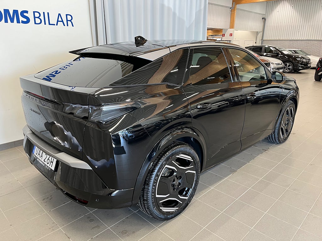 Peugeot E-3008  GT Edition  thumbnail