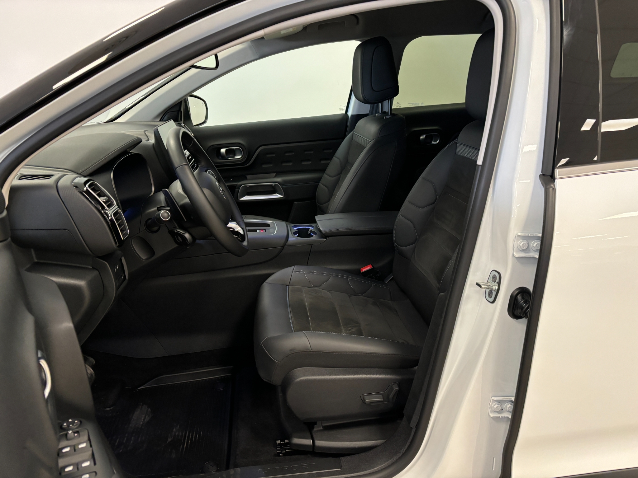 Citroen C5 Aircross 2024, bild 6/42