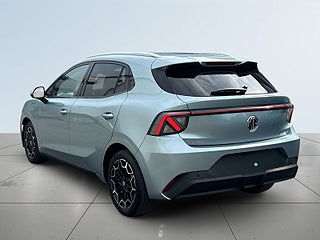 MG 4 EV Urban 53.9 kWh Premium Värmepump/360/Ambient/Carplay/Ad.Fhåll – bild 5