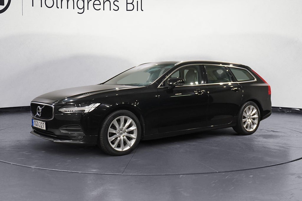 Volvo V90 D5 AWD Busi Adv Navi Fartpilot Drag