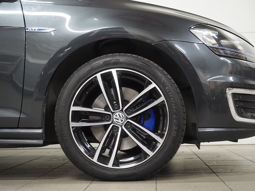 Volkswagen Golf GTE 1.4 TSI Plug-in 204hk Drag Backkamera 2016