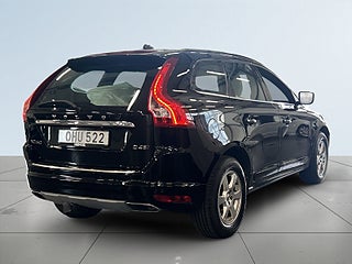 Volvo XC60 D4 AWD S&V-hjul/Drag/Värmare/BLIS/Rattvärme/Adaptiv – bild 6