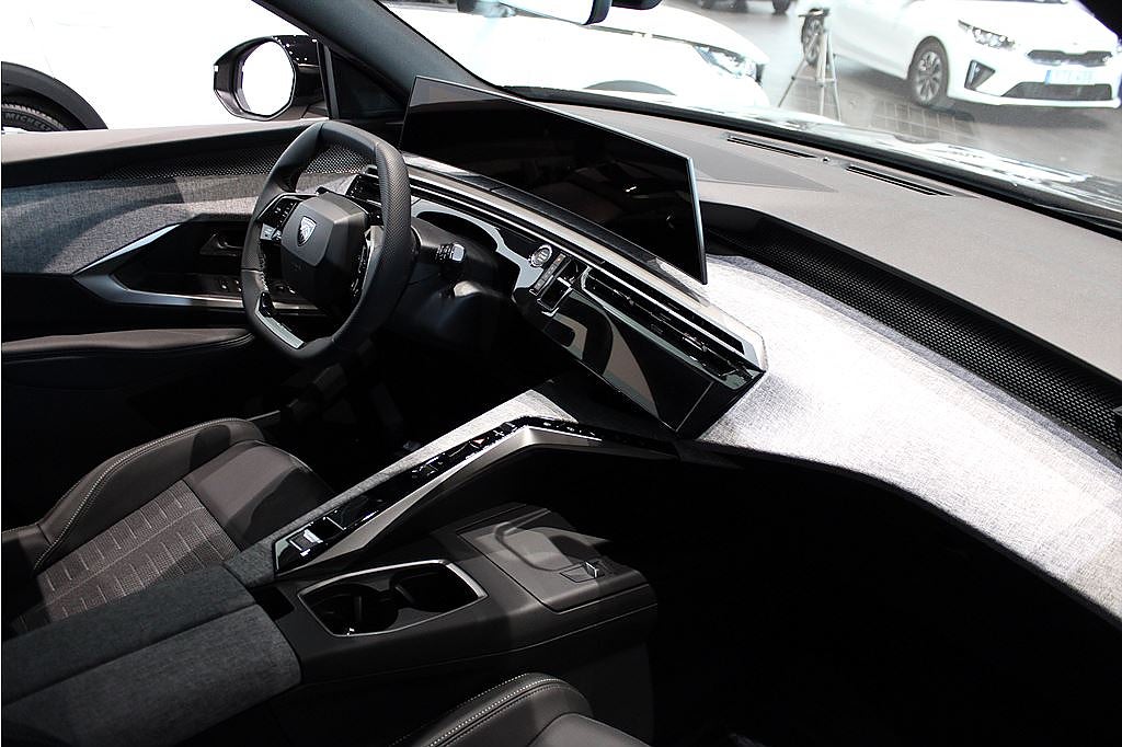 Bild på Peugeot 5008 GT Hybrid - DEMO