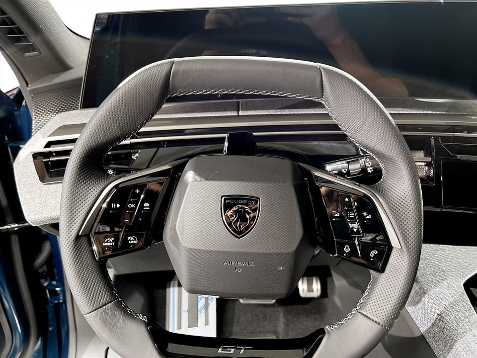 Bild på Peugeot E-5008 GT Ultimate Business Long Range - FULLSERVICELEASING!