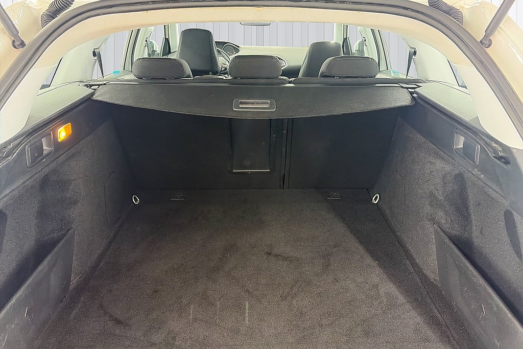 Peugeot 308 sw 2016