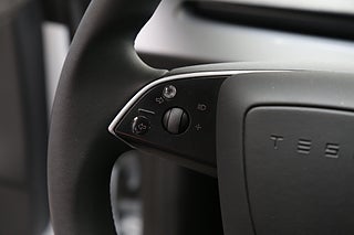 Sedan Tesla Model 3 15 av 31