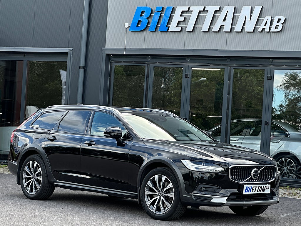 Volvo V90 Cross Country B4 AWD Momentum Teknikpaket|H/K