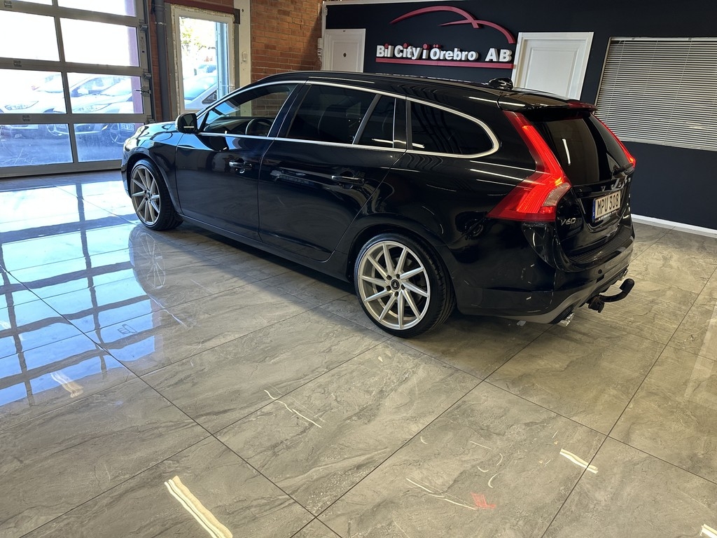 Volvo V60 2016, bild 4/65
