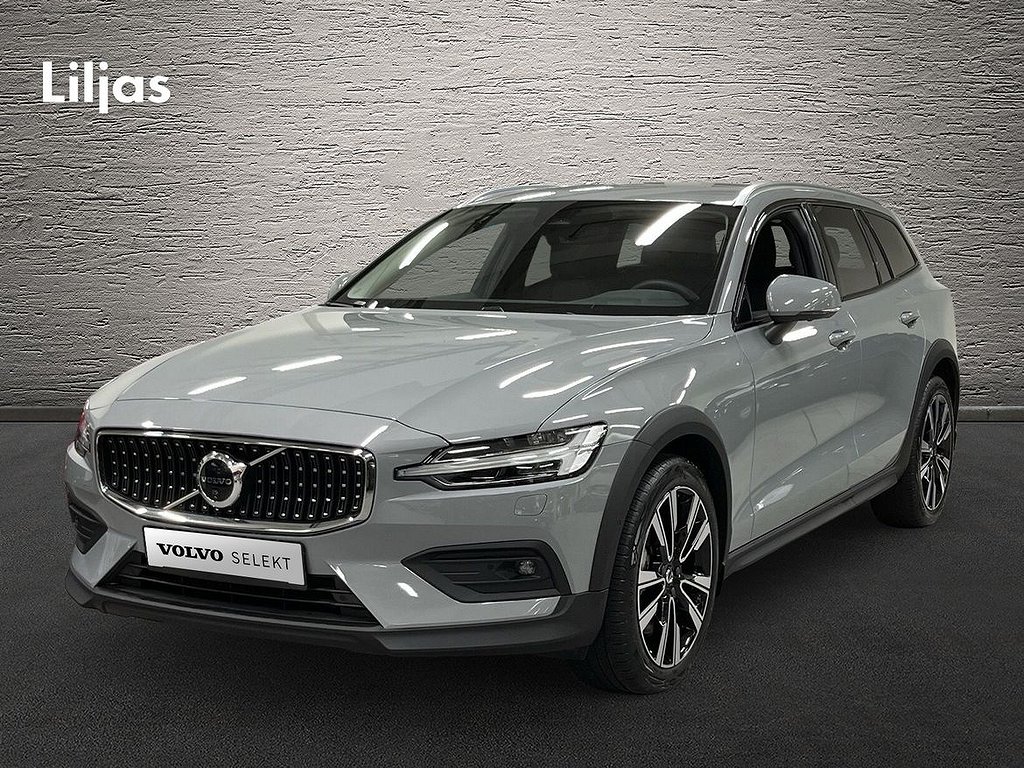 Volvo V60 Cross Country B5 AWD Bensin Plus