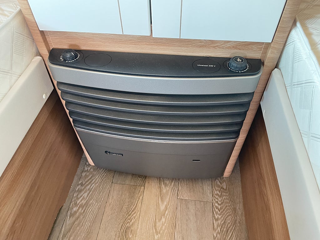 Hobby 460 LU De Luxe / Köp nu – hämta till våren! - Hobby