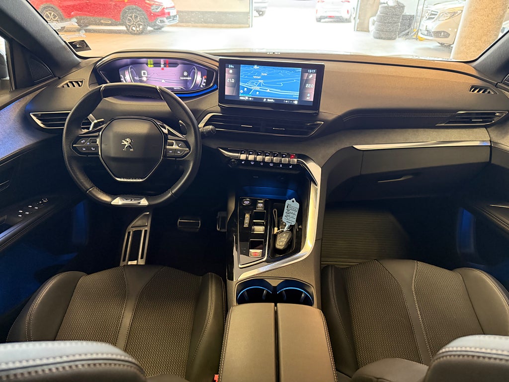 Peugeot 3008 1.2 PureTech 130 EAT, 131hp, 2023