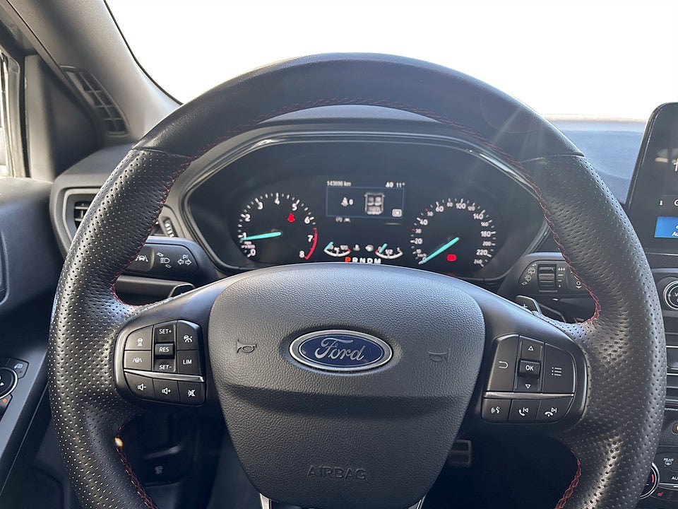 Bild på Ford Focus Kombi ST-Line 1.0 125hk Aut BACKKAMERA