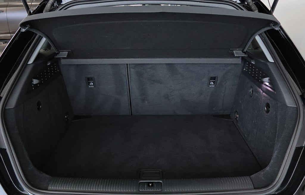 Audi A3 Sportback Proline Sport Edition Värmare 150hk