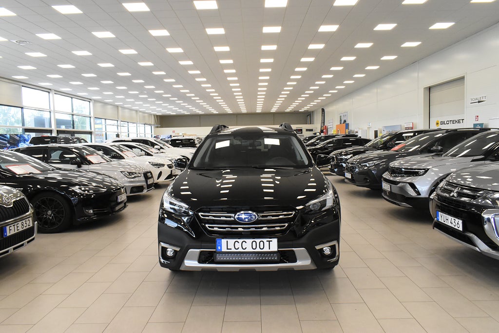 Subaru Outback 2,5 4WD Limited XFuel Automat