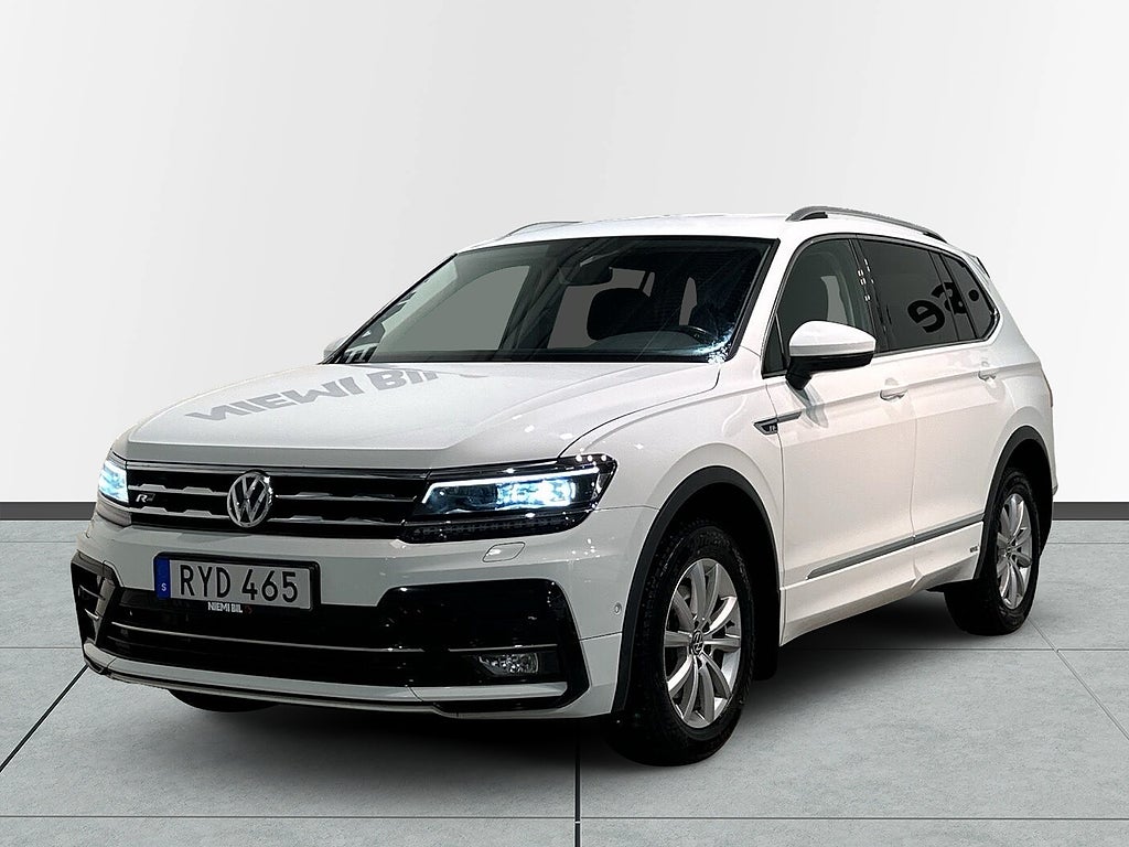 Volkswagen Tiguan Allspace 7-sits R-line Dvärm Cockpit Massage Drag SoV