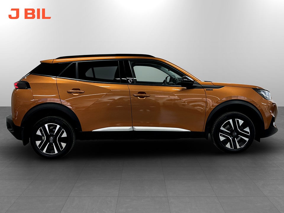 Bild på Peugeot 2008 Allure Pack 1.2 PT 130hk Aut B-KAMERA CARPLAY