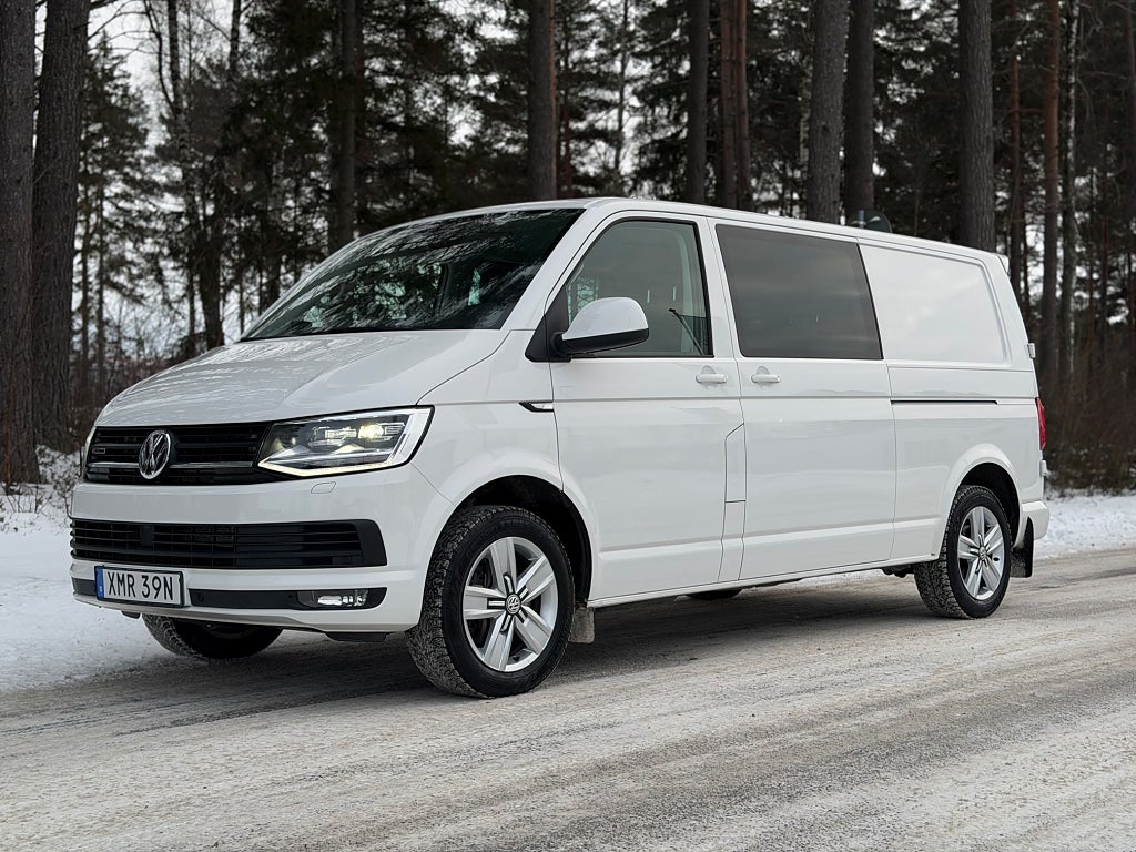 Volkswagen Transporter Kombi 2.0 TDI 4M/Läder/5-Sits/Moms/Drag/Värmare/