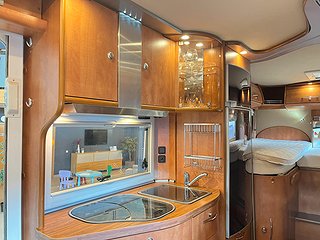 Husbil-halvintegrerad Carthago CHIC C-LINE T 4.3 14 av 24