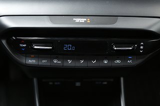 Halvkombi Hyundai i20 19 av 22