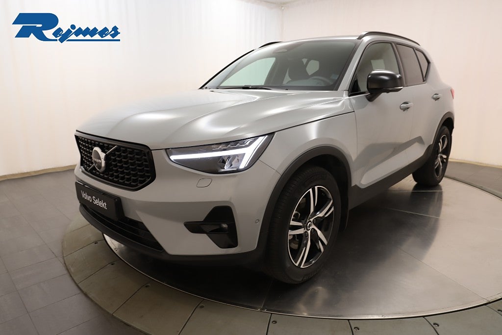 Volvo XC40 B3 FWD Bensin Plus Dark/Dragkrok/360kam