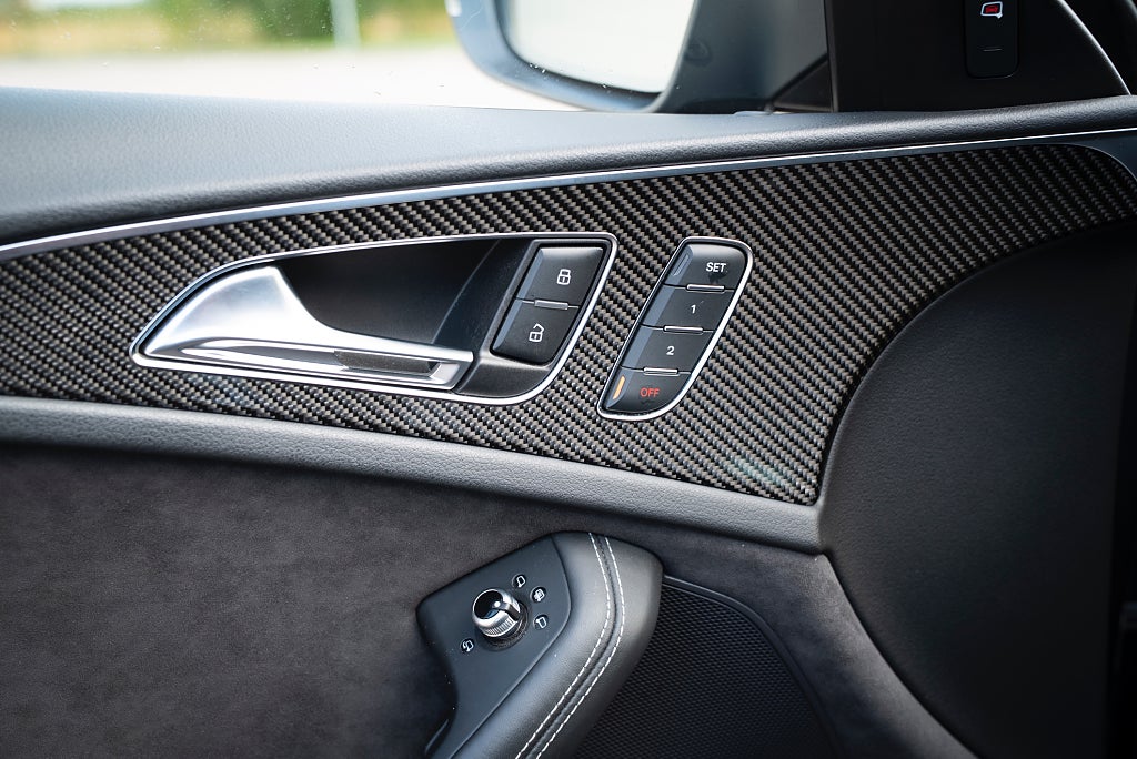 Audi RS6 2016 - miniatyr 18